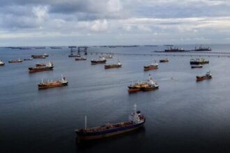 IMO Secretary-General: 6,000 Seafarers Still Trapped in the Strait of Hormuz
