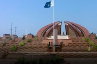 Pakistan's Foreign Ministry: We Hope Iran and the US Return to Negotiation Table