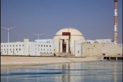 Russia Increases Its Specialists at Bushehr Power Plant