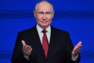 Putin Calls for Reform of the Global Financial System