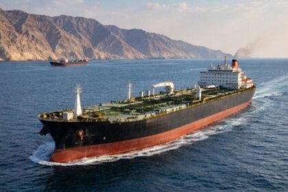 Report on Encounter with 19 Ships in Hormuz Over Two Nights