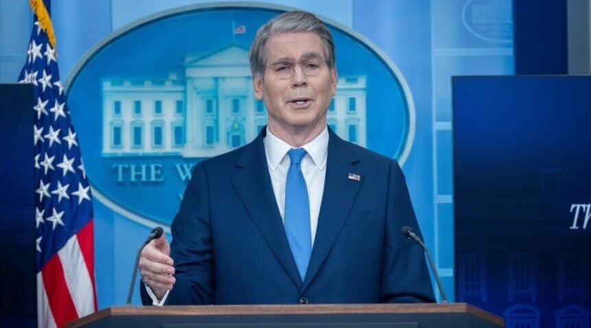 Basent's Claim: Economic Pressure Will Bring Iran to Submission